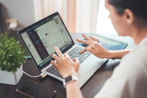 7 conseils pour prendre soin de sa posture au quotidien